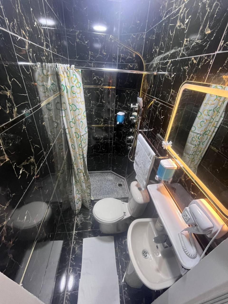 Future Hostel Кайро Екстериор снимка